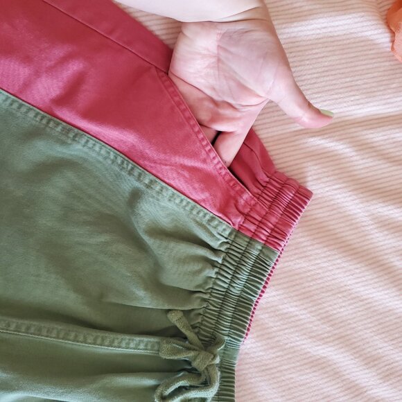 BDG Green and Pink Women's Shorts - Picture 3 of 4